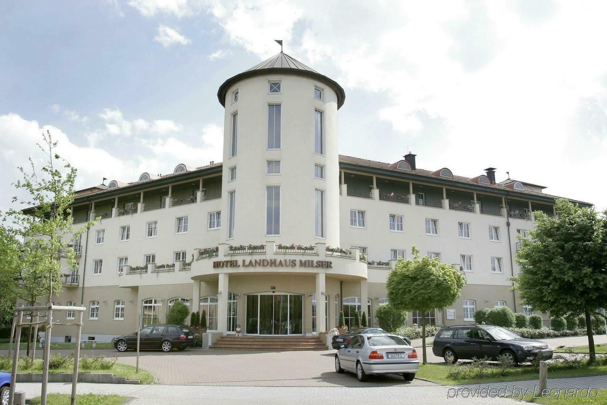 Hotel Landhaus Milser Дуйсбург Экстерьер фото